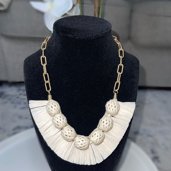 Romance Gold and Cream Necklace - Picture 1 of 5